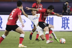 乐动体育入口关于上港斩获胜利，保持中超冠军抢夺优势的信息